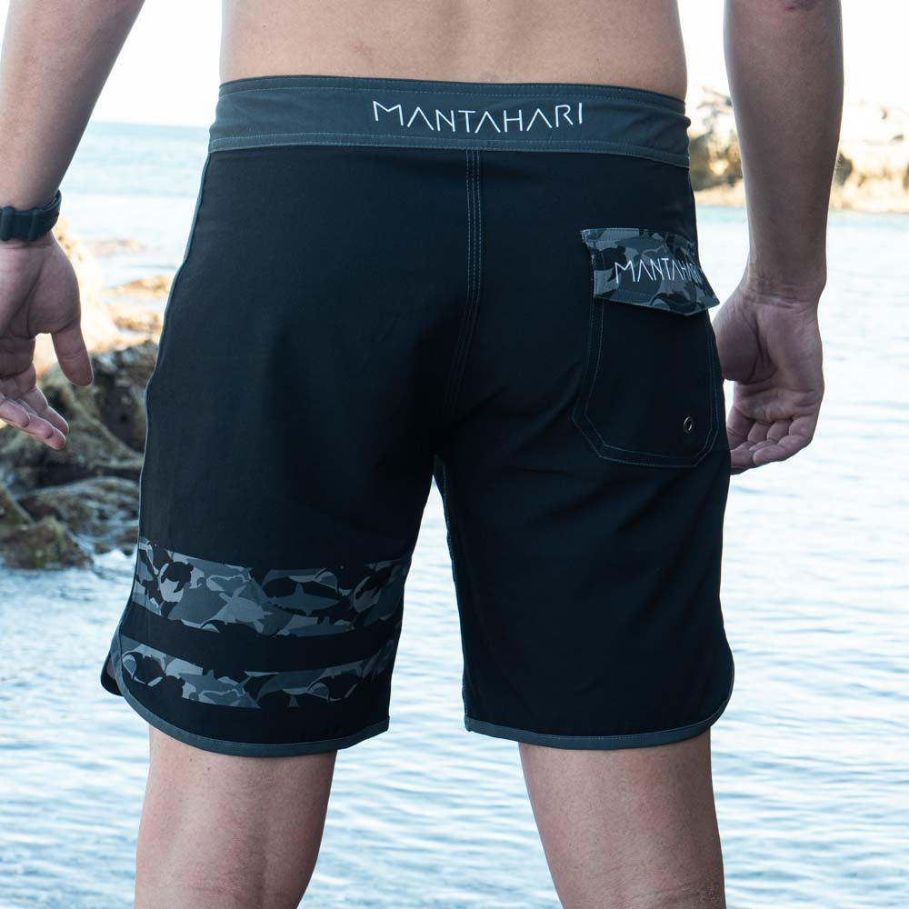 BOARDSHORT BLACK MARLIN