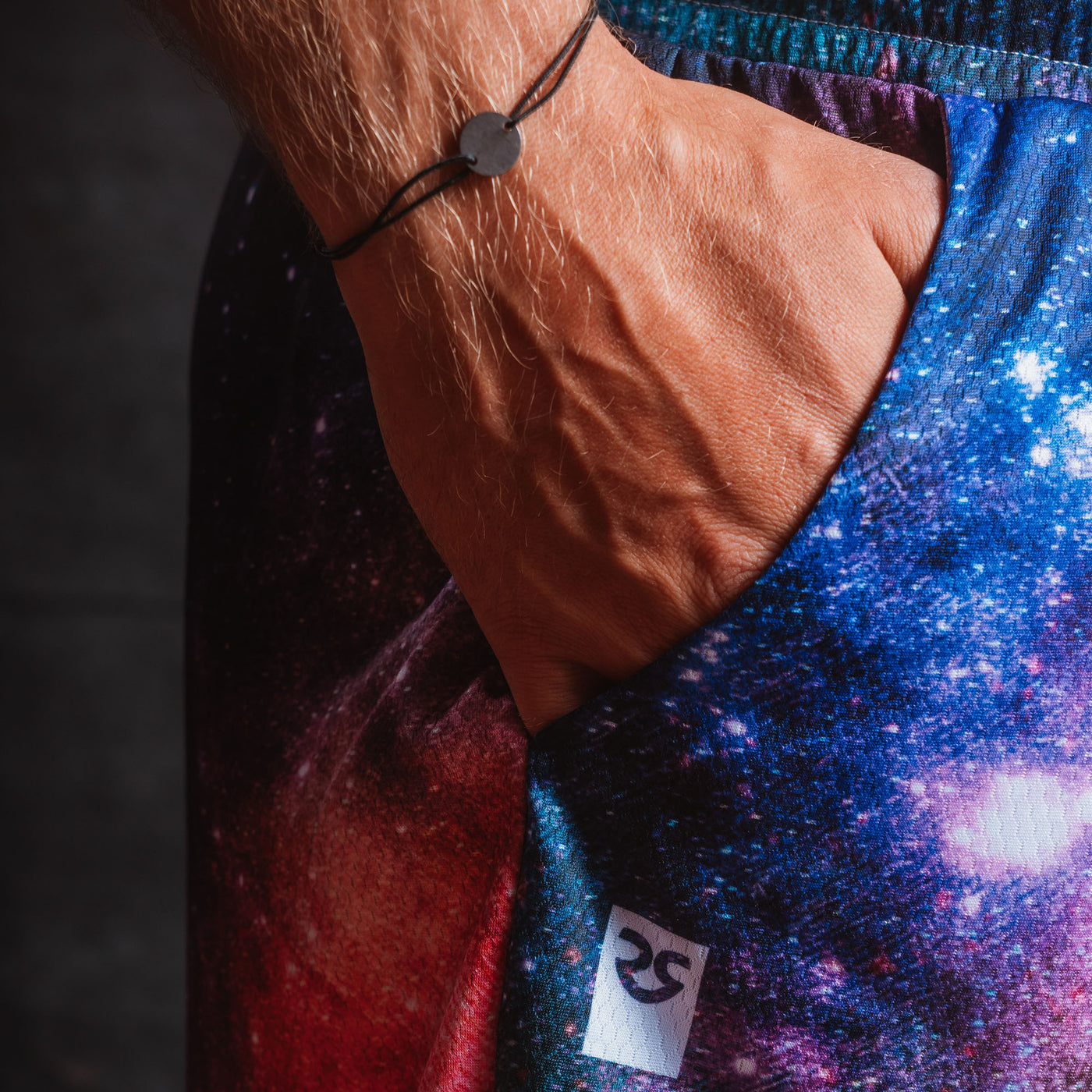 RAYS IN SPACE SHORTS 2.0